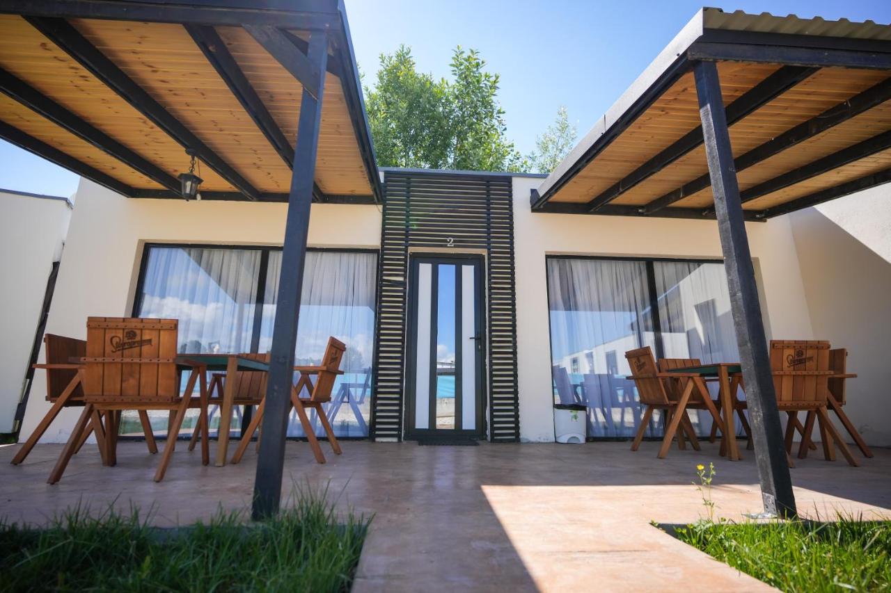 Bungalowuri "Doi Cocosi " Villa Horezu Exteriör bild